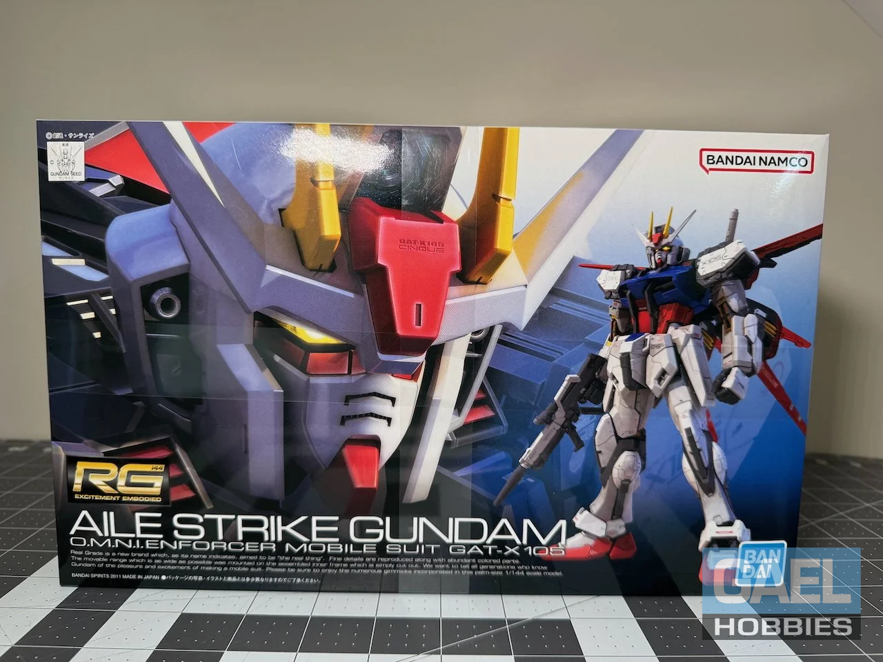 1/144  Bandai Aile Strike Gundam Enforcer Suit GAT-X105 #03 (RG)