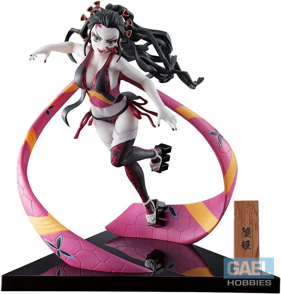 Bandai Demon Slayer:Kimetsu no Yaiba Daki Figure