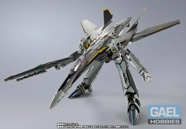 Tamashii Nations VF-25S Armored Messaiah Valkyrie (Ozma Lee Use) Macross F Revival Ver