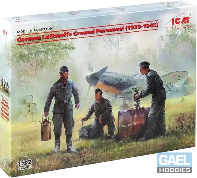 1/32 ICM German Luftwaffe Ground Personnel 1939-1945 (3) #32109