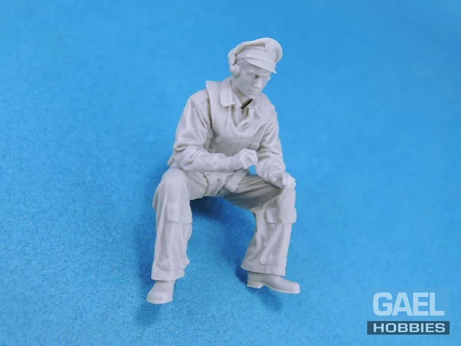 1/32 Legend Production WW2 US Bomber Navigator #LF3220
